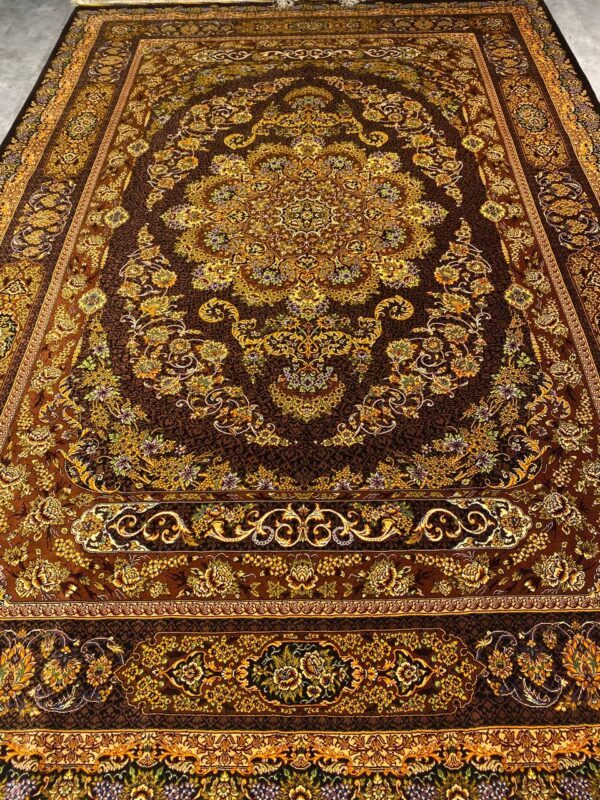 خرید قالیچه ابریشم قم دست بافت ، نقشه ترنج