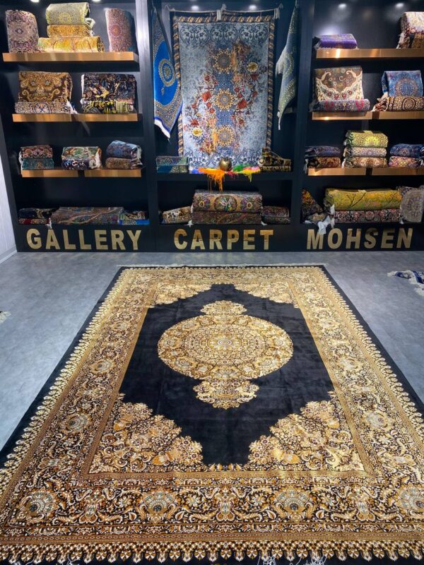 فرش ابریشم قم دست بافت سایز ۶ متری، نقشه ورساچه